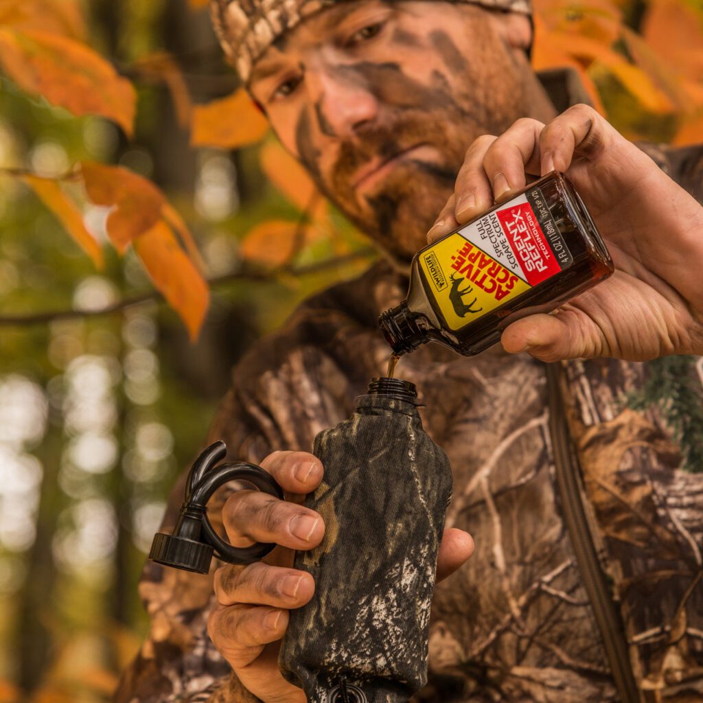 Wildlife Research Center Active-Scrape w/Scent Reflex Technology
