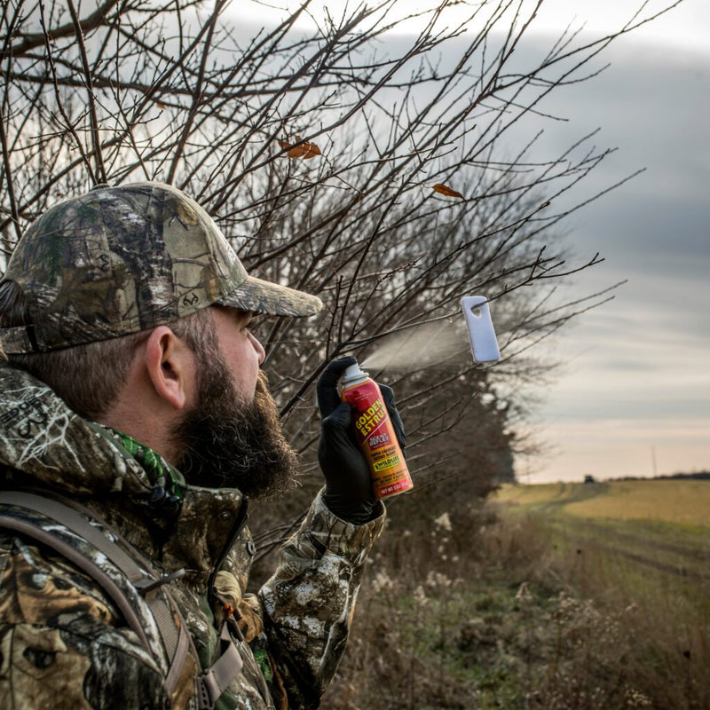 Load image into Gallery viewer, Wildlife Research Center Golden Estrus w/Scent Reflex Technology Spray Can
