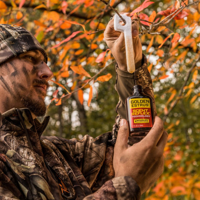 Load image into Gallery viewer, Wildlife Research Center Golden Estrus w/Scent Reflex Technology
