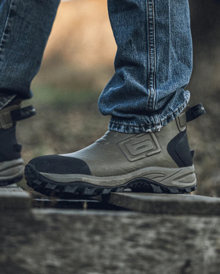 Load image into Gallery viewer, Banded Black Label Elite Uninsulated Camp Shoe
