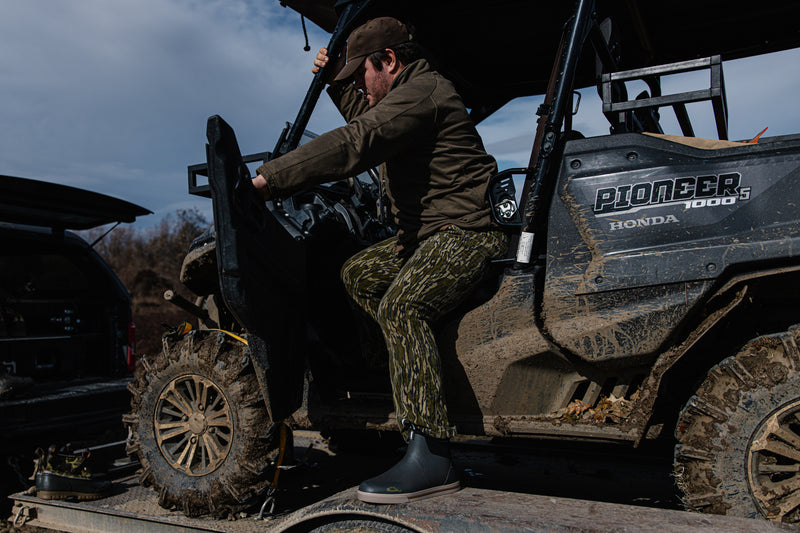 Load image into Gallery viewer, Drake Camp Deck Boot
