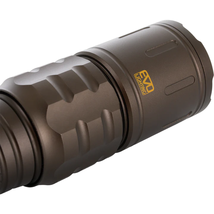 Load image into Gallery viewer, Drake Lumen Flashlight EVO1000
