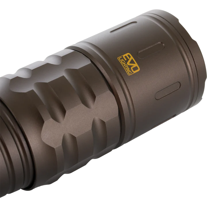 Load image into Gallery viewer, Drake Lumen Turbo Flashlight EVO2200
