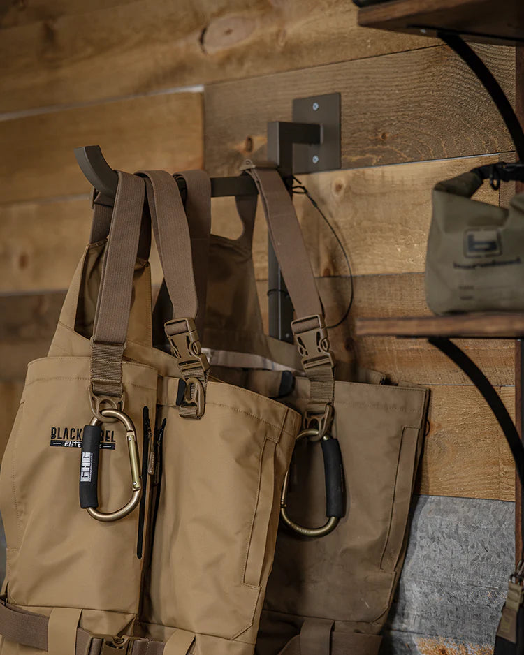 Load image into Gallery viewer, Banded Quickslide Wader Hanger
