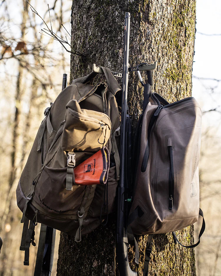 Banded Air Triple Tree Hook