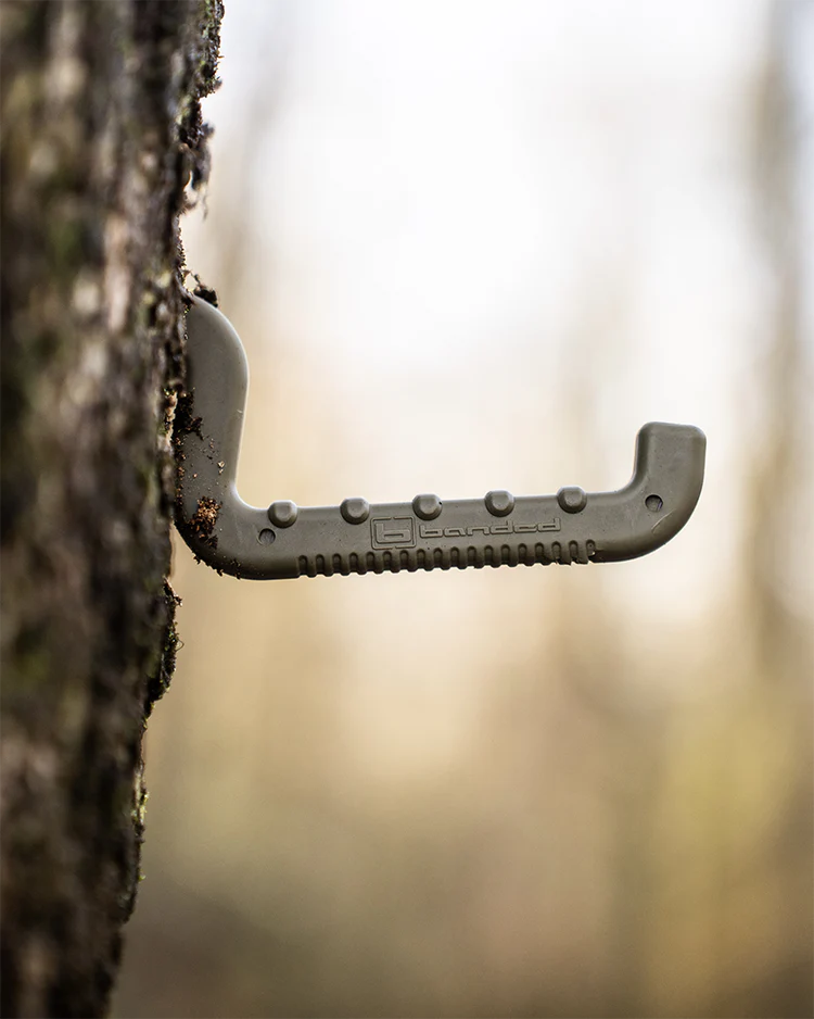 Banded Air Tree Hook
