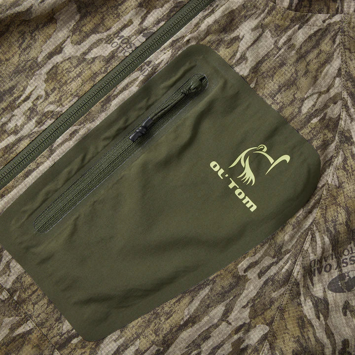 Load image into Gallery viewer, Ol' Tom Men's SWT Half Zip Pullover
