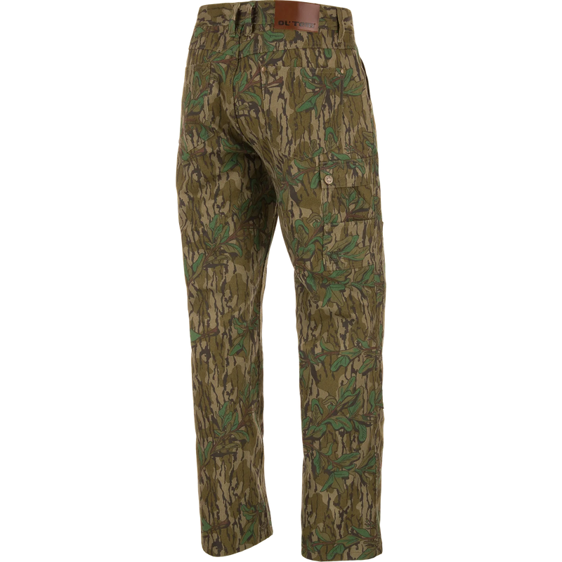 Load image into Gallery viewer, Ol' Tom Throwback 80 Field Pant - Greenleaf Camo
