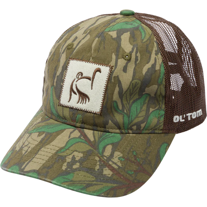 Load image into Gallery viewer, Ol' Tom Women's Mesh Back Camo Ponytail Cap - Greenleaf
