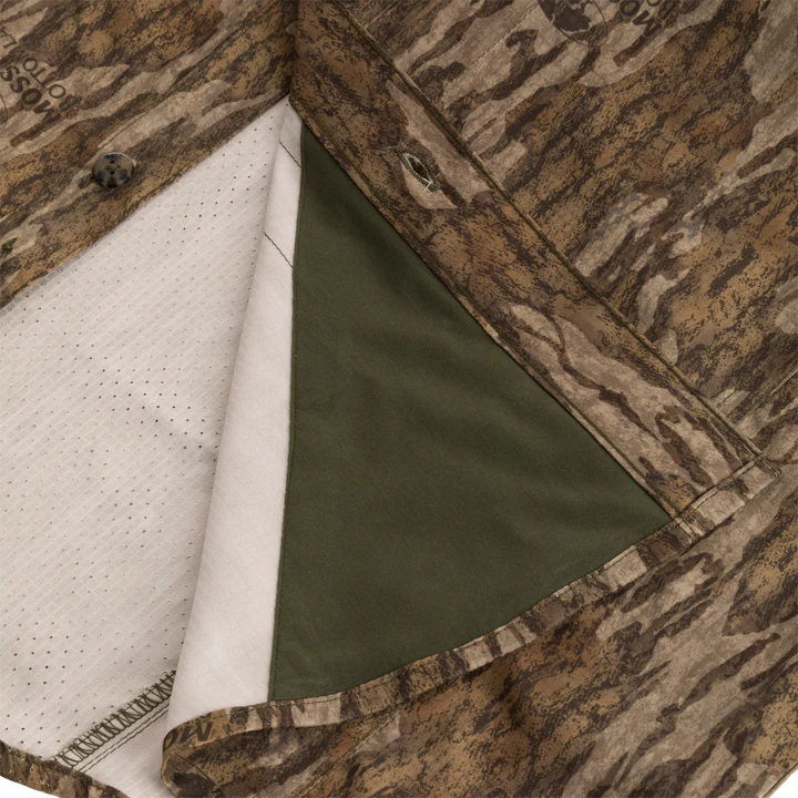 Load image into Gallery viewer, Ol' Tom Men's LS Camo Wingshooter Shirt

