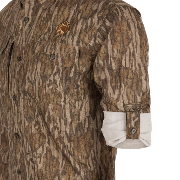 Load image into Gallery viewer, Ol' Tom Men's LS Camo Wingshooter Shirt
