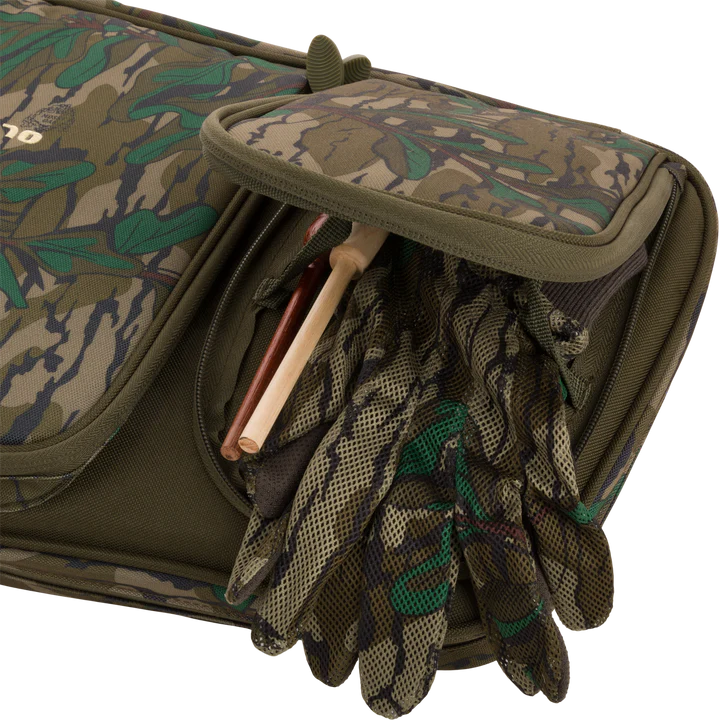 Load image into Gallery viewer, Ol' Tom Turkey Gun with Optics Case - Mossy Oak Greenleaf Camo
