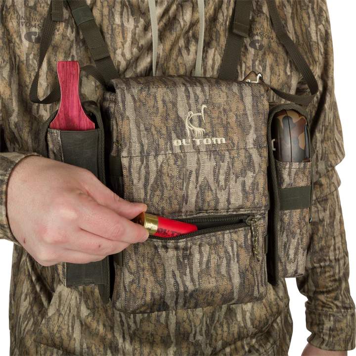 Load image into Gallery viewer, Ol' Tom Run-N-Gun Turkey Chest Pack
