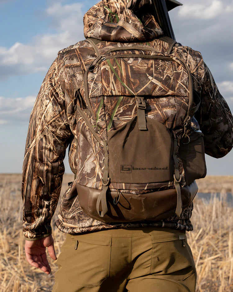 Load image into Gallery viewer, Banded On-The-Fly Welded Backpack
