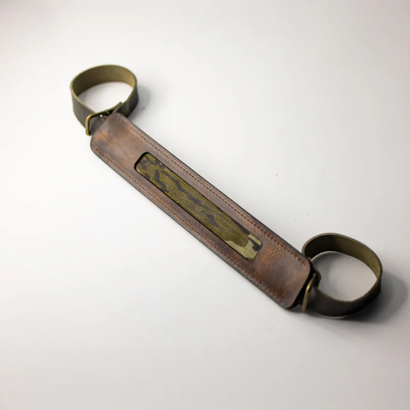 Load image into Gallery viewer, Rolling Thunder Deluxe Turkey Tote w/ Mossy Oak Bottomland In-lay
